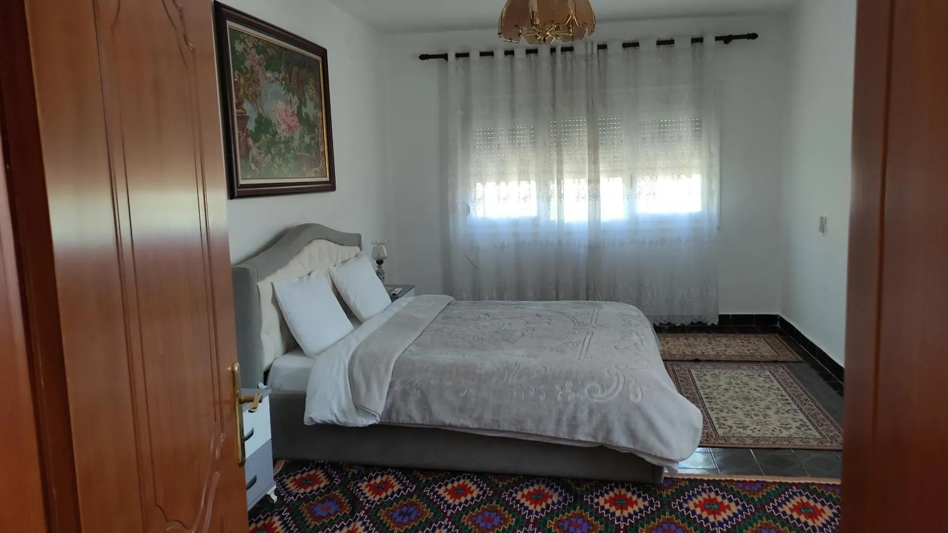 Homestay Cozy Room In The Old Town Gjirokaster